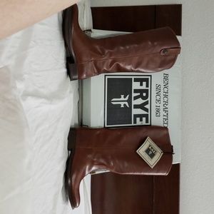 FRYE MELISSA BUTTON EXTEND WIDE CALF BOOTS 7.5